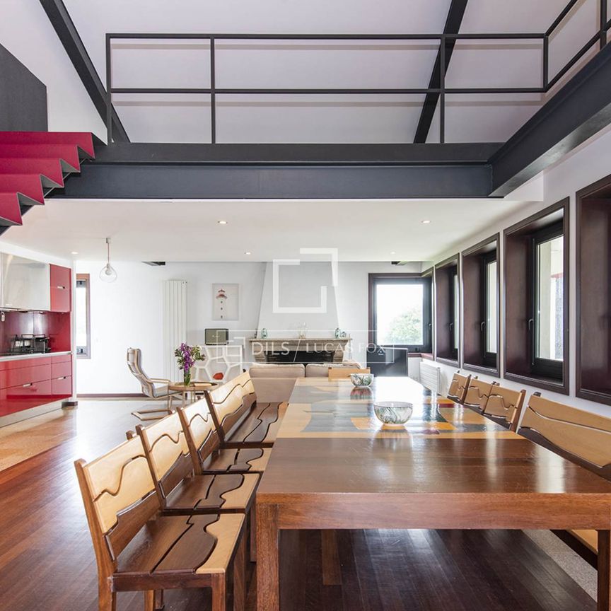 An outstanding contemporary seafront villa for rent with splendid views, located in Cangas, Pontevedra - Photo 1