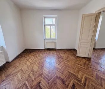 Nette 2-Zi Wohnung mit neuer Einbauküche, 1100 Wien - Photo 1