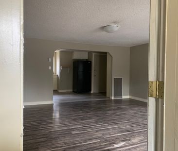 Main Floor Suite Located in Waskasoo!! - Photo 1