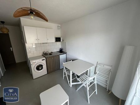 Location Appartement 1 pièce 20m² CHOLET 49300 - Photo 3