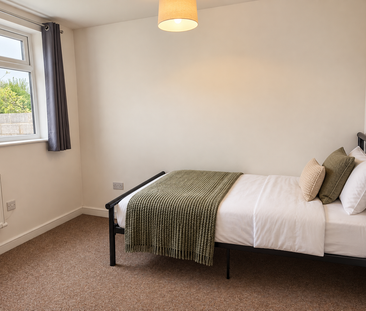 1 bedroom in a house share to rent - Photo 1