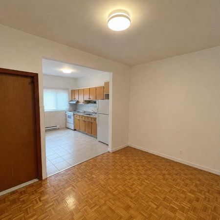 4.5 Apartment Available For July 2026 - A louer • For Rent - Photo 4