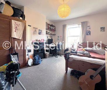 4 Bedroom Mid Terraced House for rent in Spring Grove View - Photo 6