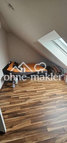 Attraktive 4-Zimmer-Maisonette-Wohnung mit gehobener Innenausstattung in Frankfurt am Main - Photo 3
