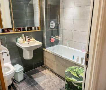 1 bedroom flat to rent - Photo 6