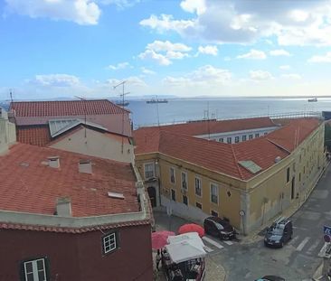 Rua dos Caminhos de Ferro, Lisbon, Lisbon 1100-279 - Photo 2