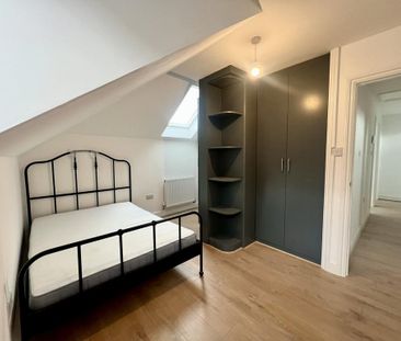 3 bedroom flat to rent - Photo 2