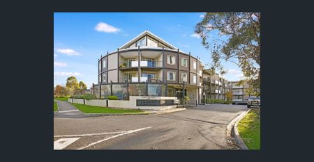 UPDATED LARGE 2 BEDROOM APT! - Photo 3