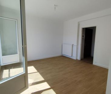 Location Appartement 4 pièces 71m² BREST 29200 - Photo 4