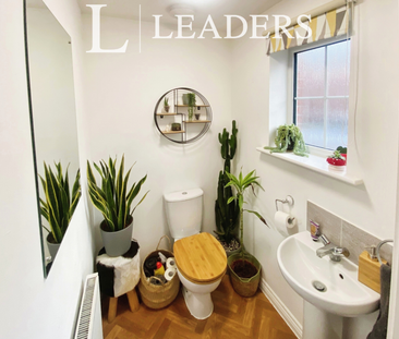 2 bedroom terraced house to rent - Photo 6