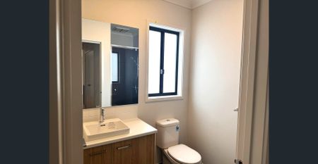 Brand-New Family Home in Prime Clyde North Location! - Photo 5