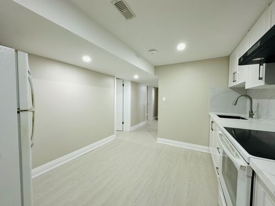 For Lease - 38 Howarth Avenue Unit# #Basement B, Toronto, Ontario - Photo 1