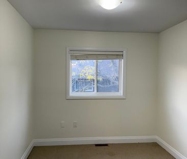 For Lease - 376 Blake Street Unit# 5, Barrie, Ontario - Photo 6