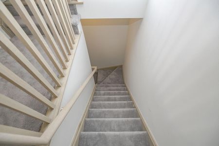 For Lease - 3556 Colonial Drive Unit# 4, Mississauga, Ontario - Photo 2