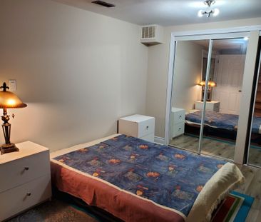 For Lease - 7 Adam Street, Brampton, Ontario - Photo 5