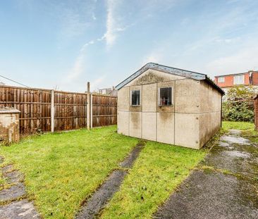 2 bedroom maisonette to rent - Photo 1