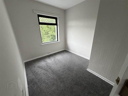 22 The Hawthorns, Belfast, BT10 0NB - Photo 4