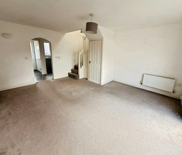 Colliers Close, St Georges, Telford, TF2 - Photo 2