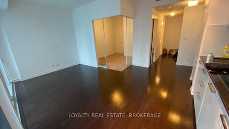 For Lease - 12 York Street Unit# 1311, Toronto, Ontario - Photo 4