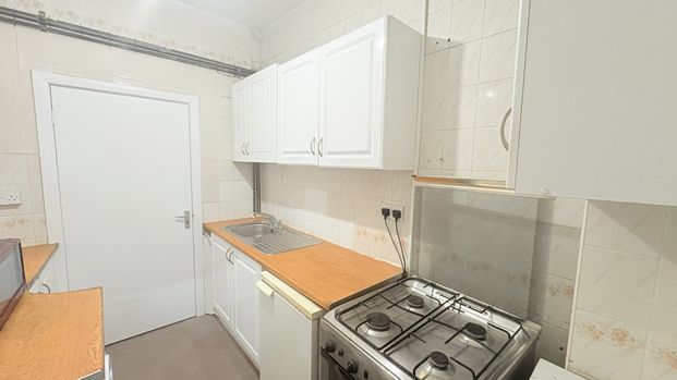 Plover Street, Preston - Photo 1