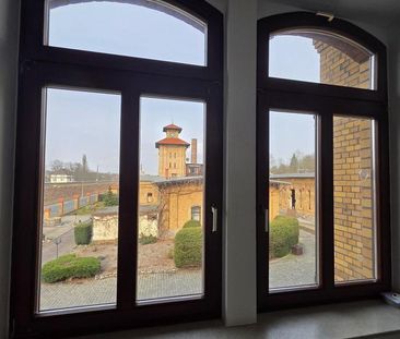 Grünes Leben im Denkmal 2 Raum - Photo 1