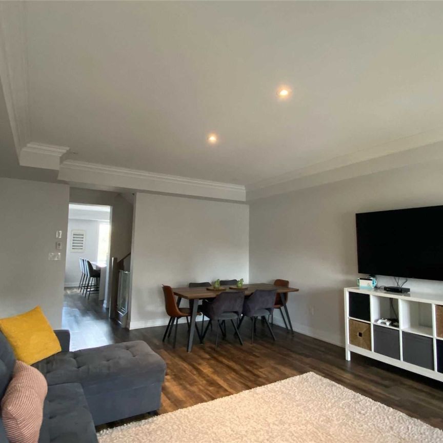 For Lease - 566 Rapids Lane, Mississauga, Ontario - Photo 1