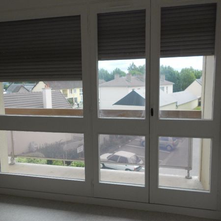 A LOUER Appartement Carentan 2 pièces 48.04 m2 50500 - Photo 3