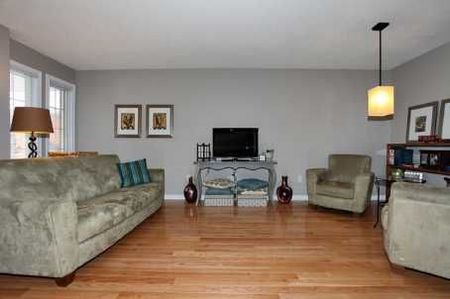 For Lease - 6119 Clover Ridge Crescent, Mississauga, Ontario - Photo 5