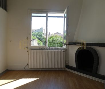 Location Appartement 3 pièces 47m² NIMES 30900 - Photo 4