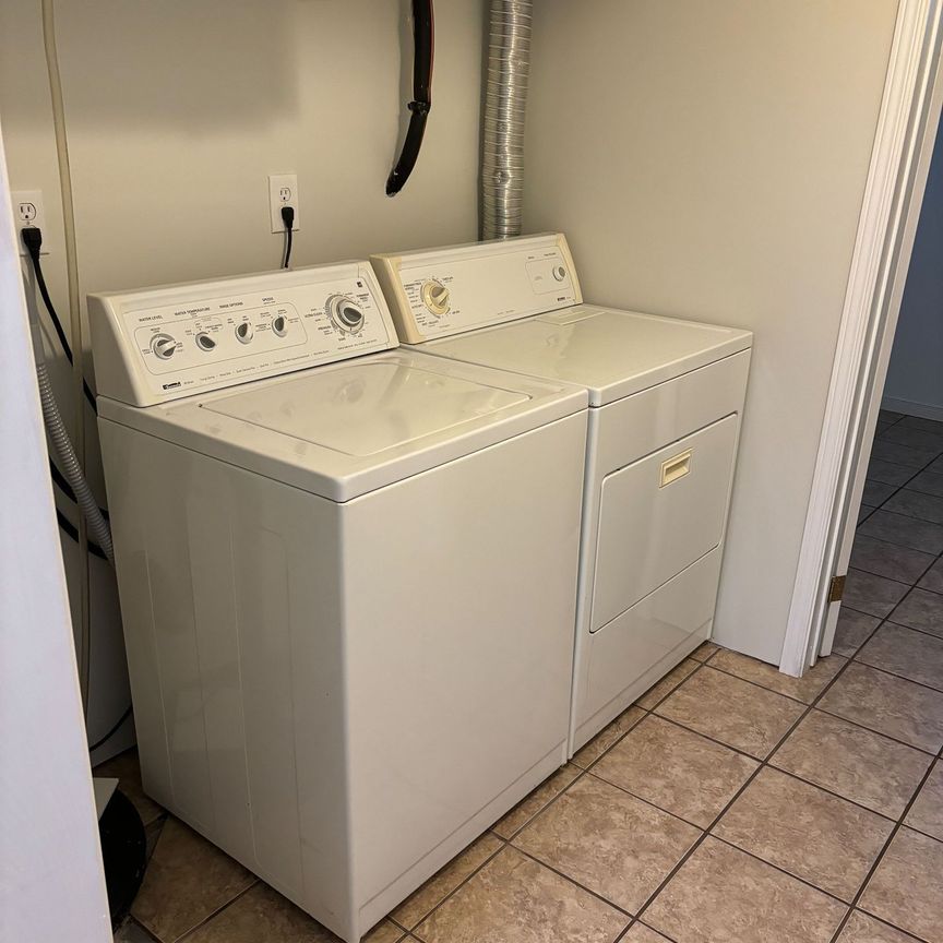 For Lease - 484 Otonabee Drive, Peterborough, Ontario - Photo 1