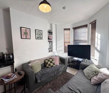 147 Dunluce Avenue, Lisburn Road, Belfast, BT9 7AX - Photo 1