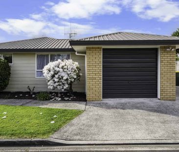 Perfect Pukete Family home - Photo 2