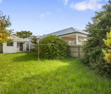 46 Fitzgerald Road, Essendon VIC 3040 - Photo 1