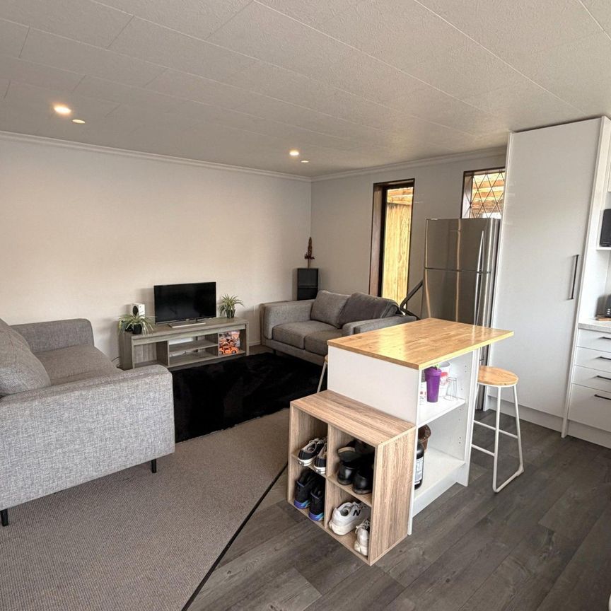 Cosy one-bedroom retreat - Photo 1