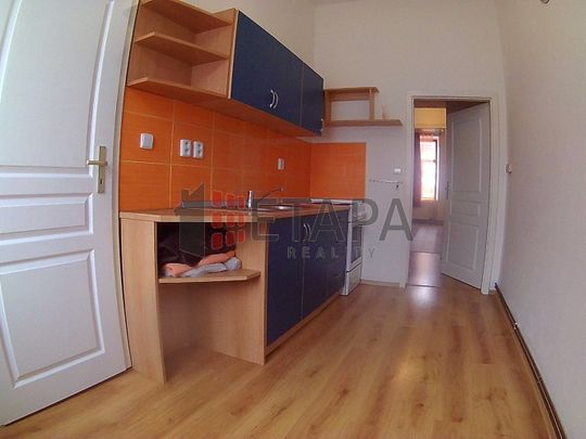 Pronájem bytu 2+1 61 m² - Photo 1