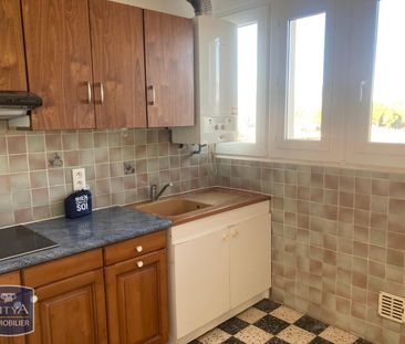 Location Appartement 3 pièces 66m² CLERMONT L HERAULT 34800 - Photo 3