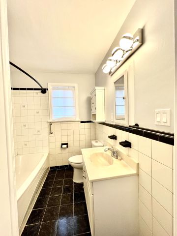 For Lease - 8 Porter Avenue, Toronto, Ontario - Photo 3