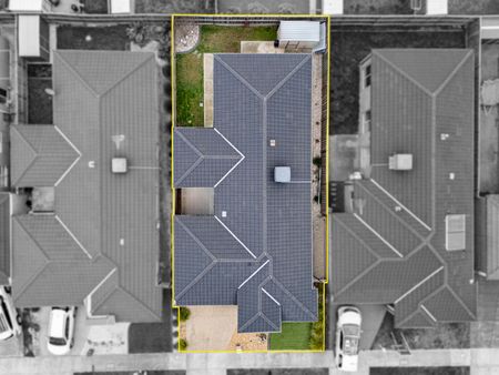 Cute, Charming & Convenient on Cups Court! - Photo 4