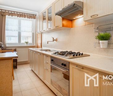 Na prenájom priestranný 3 izbový byt s balkónom v Malackách - Photo 3