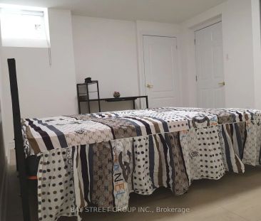 Detached Home For Lease | N9230924 - Photo 5