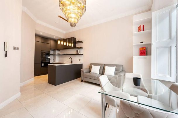 2 bedroom flat to rent - Photo 1