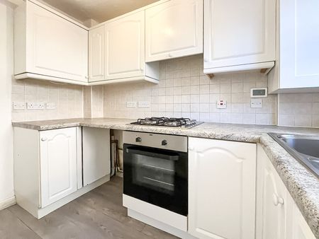 Spring Mews, CM21, Sawbridgeworth - Photo 5