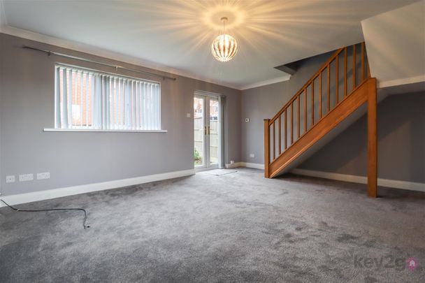 Aysgarth Rise, Swallownest, S26 - Photo 1