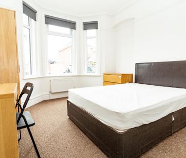 1 bedroom in a house share to rent - Photo 5