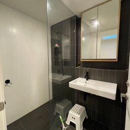 3-bedroom shared house / townhouse, Avenue Road - Photo 2