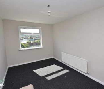 14h Ardmillan Gardens, Rathcoole, Belfast, BT37 9AY - Photo 5