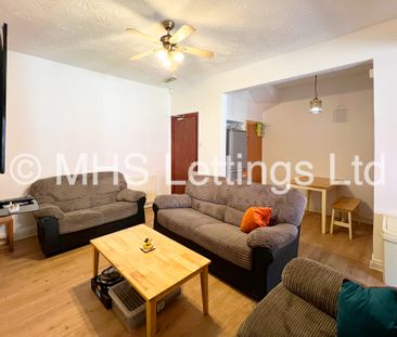 7 Bedroom Mid Terraced House for rent in Brudenell Mount - Photo 3