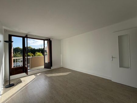 Location Appartement 2 pièces 50m² ATHIS MONS 91200 - Photo 3