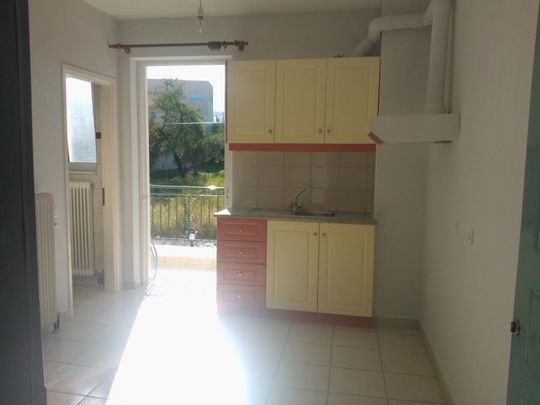 Studio/Γκαρσονιέρα για ενοικίαση Άγιος Παντελεήμονας (Πάτρα) - Photo 1