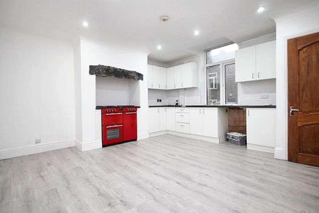 Oakleigh Terrace, Todmorden, OL14 - Photo 5